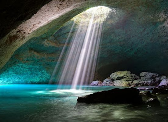 vanuatu/tafea/attraction/blue-cave