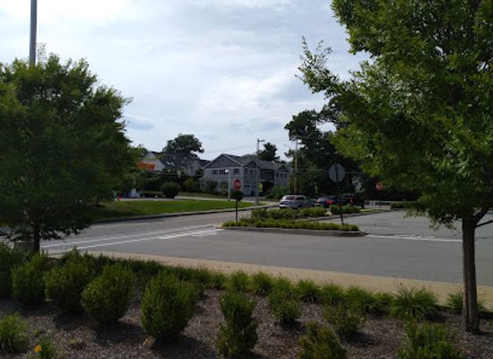 massachusetts/metrowest/attraction/great-hill-recreation-area