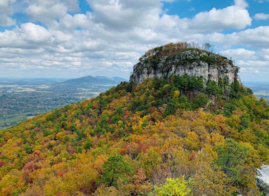 north-carolina/mountain-region/attraction/pilot-mountain-state-park