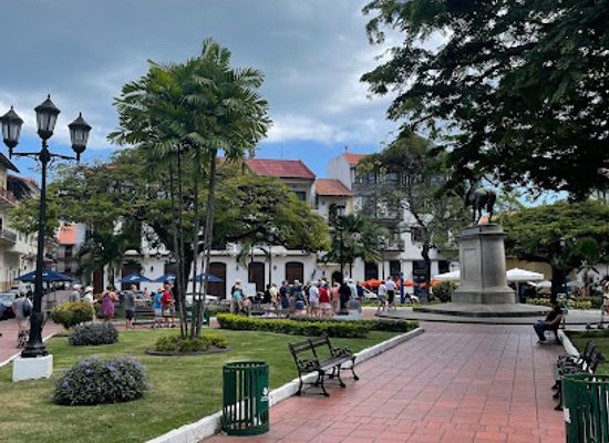 panama/central-panama/attraction/mola-museum