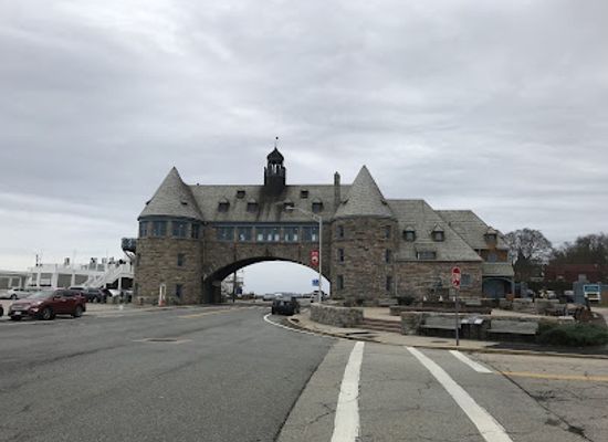 rhode-island/narragansett/attraction/the-towers