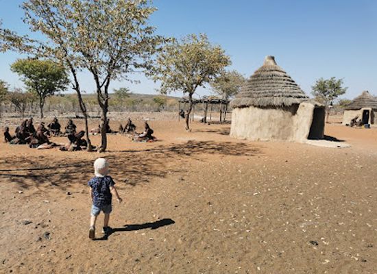 namibia/oshikoto/attraction/omapaha-etosha-himba-village