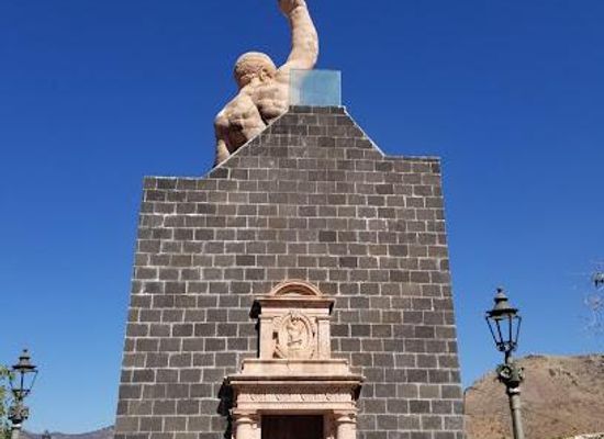 mexico/guanajuato/attraction/monumento-al-pipila