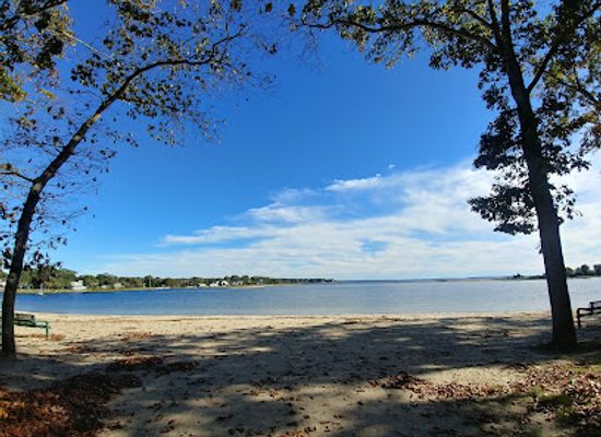 rhode-island/kent-county/attraction/buttonwoods-beach-warwick-city-park