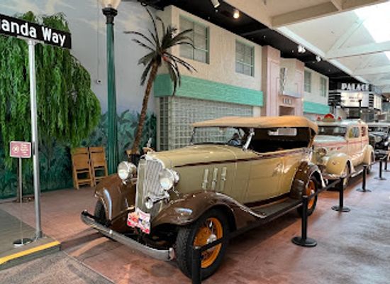 nevada/douglas-county/attraction/national-automobile-museum