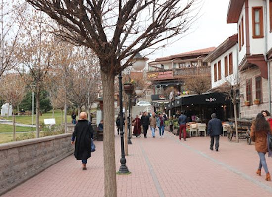 turkiye/ankara/attraction/historic-tourist-bazaar