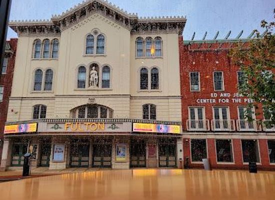 pennsylvania/lancaster/attraction/fulton-theatre