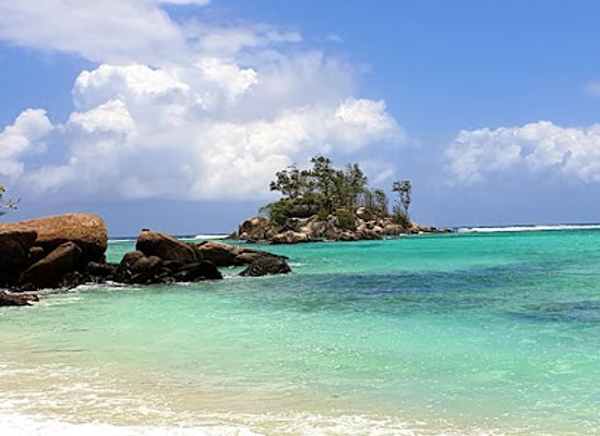 seychelles/ile-therese/attraction/fairyland-beach