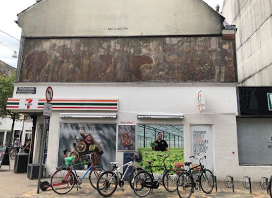 denmark/odense/attraction/pantheonsfrisen