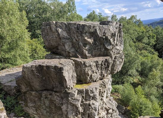 belgium/ardennes/attraction/roc-la-tour