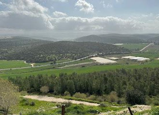 israel/shephelah/attraction/tel-azekah