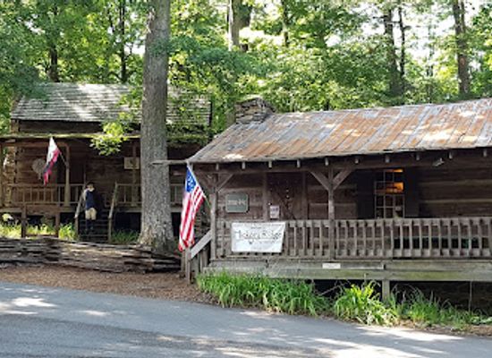 north-carolina/boone/attraction/hickory-ridge-history-museum