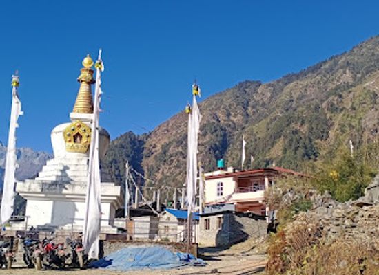 nepal/gosaikunda/attraction/tarkeyghyang-ground