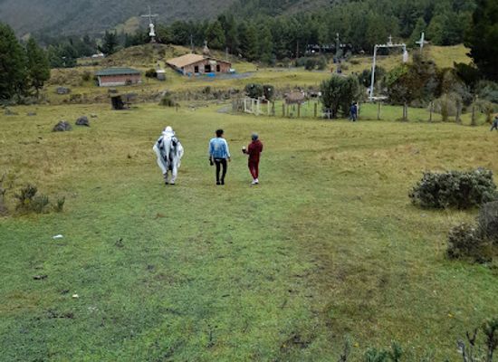 ecuador/morona-santiago-region/attraction/mirador-tres-cruces