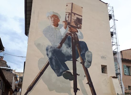 france/cannes/attraction/mur-peint-le-cameraman
