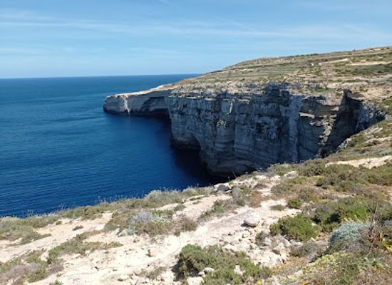 malta/marsalforn/attraction/marsalforn-valley