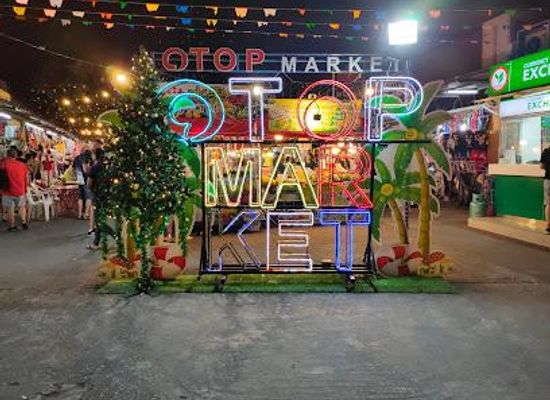 thailand/andaman-coast/attraction/patong-otop-shopping-paradise