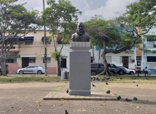 dominican-republic/santo-domingo/attraction/parque-cervantes