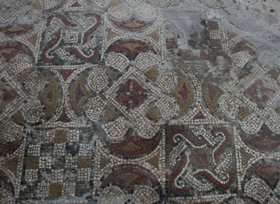 france/aquitaine/attraction/gallo-roman-villa-saint-romain-loupiac