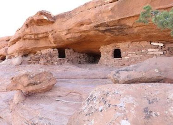 utah/canyonlands/attraction/aztec-butte