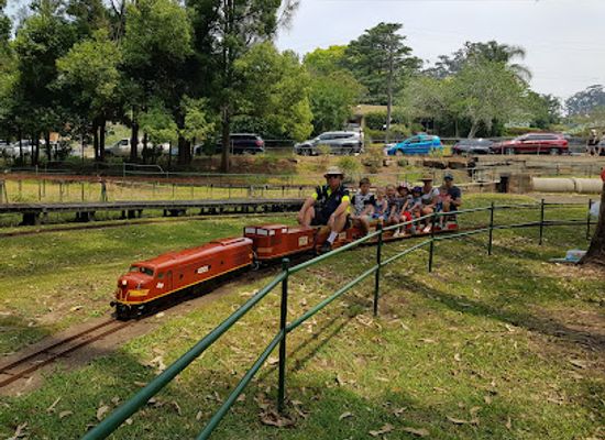 australia/central-coast/attraction/central-coast-miniature-railway