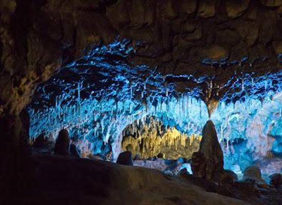 germany/altbayern/attraction/flowstone-cave-schulerloch