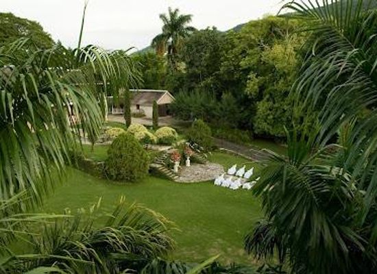 jamaica/montego-bay/attraction/bellefield-great-house