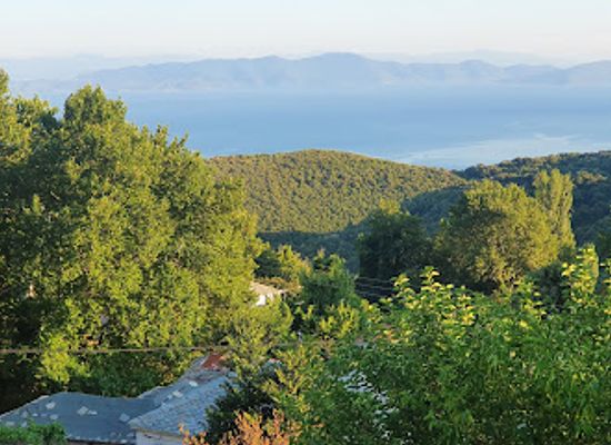 greece/mount-pelion/attraction/vizitsa-panoramic-square