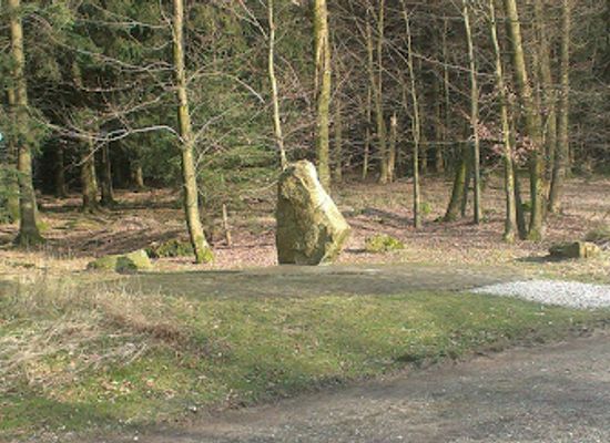 germany/teutoburg-forest/attraction/dreiflussstein