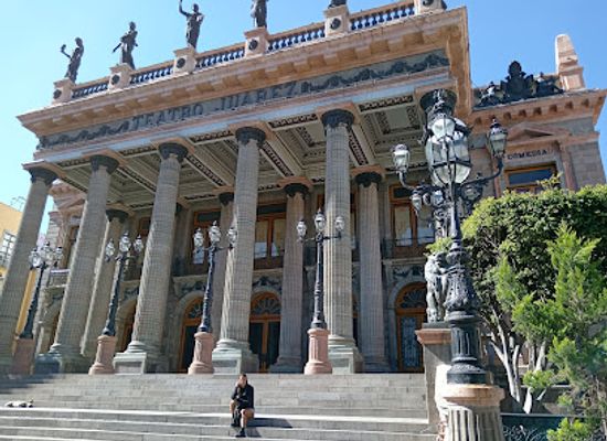 mexico/central-mexico/attraction/teatro-juarez