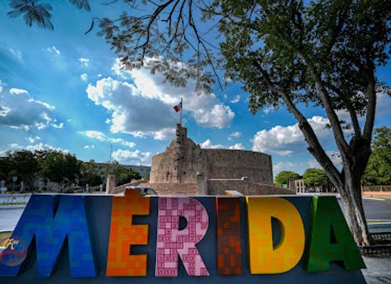 mexico/yucatan-peninsula/attraction/monumento-a-la-patria