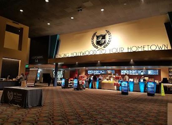 kansas/kansas-city/attraction/b-b-theatres-shawnee-18