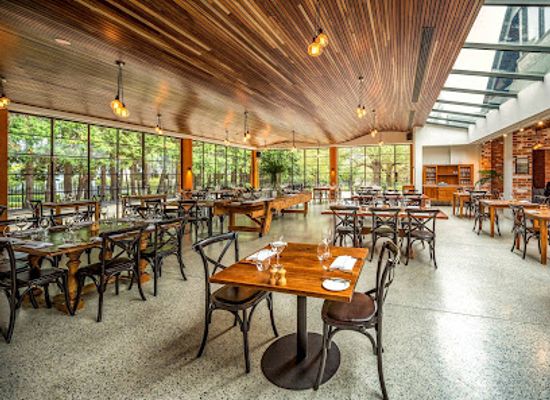 australia/yarra-valley/attraction/coombe-yarra-valley-restaurant-cellar-door-tours-and-wedding-venue