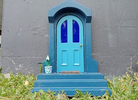 australia/brisbane/kangaroo-point/attraction/blue-tiny-door