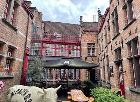 belgium/bruges/attraction/brewery-bourgogne-des-flandres
