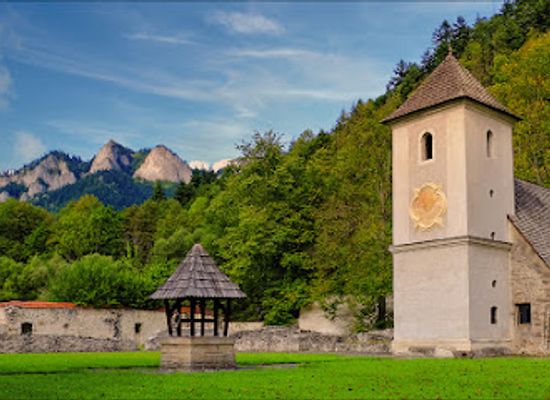 poland/lesser-poland/attraction/red-monastery