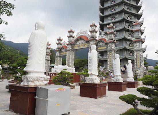 vietnam/da-nang/son-tra-district/attraction/the-monkey-mountain