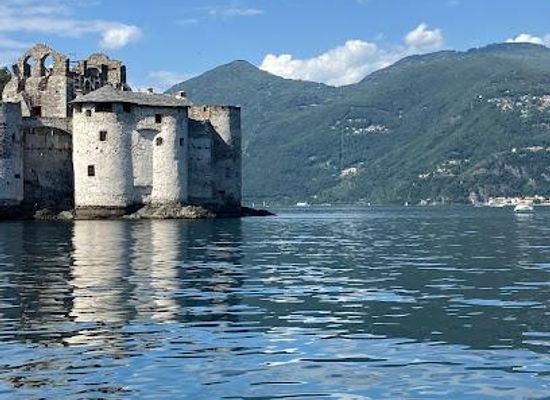 switzerland/ticino/attraction/castelli-di-cannero