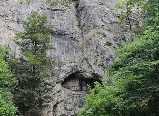 czechia/moravian-karst/attraction/jeskyne-jachymka