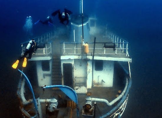 malta/gozo-and-comino/attraction/mv-hephaestus-wreck