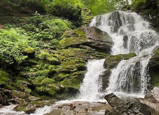 ukraine/mukachevo/attraction/waterfall-shypit