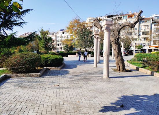 bulgaria/burgas-region/attraction/boris-s-garden-borisova-gradina