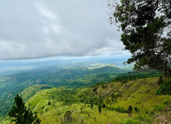 sri-lanka/badulla-district/attraction/bambaragala-pathana