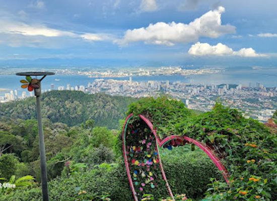 malaysia/penang-island/attraction/funicular-service-penang-hill