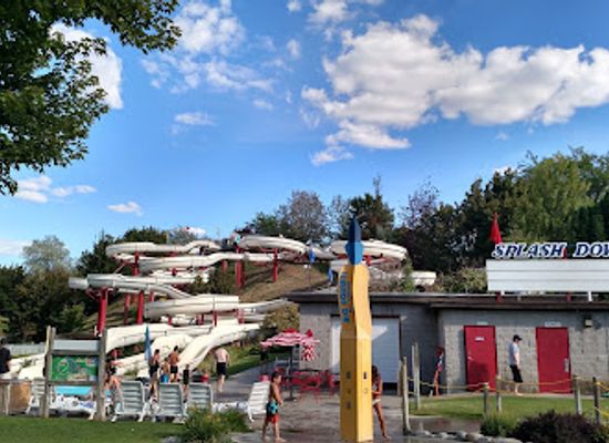washington/the-inland-empire/attraction/splash-down-family-water-park
