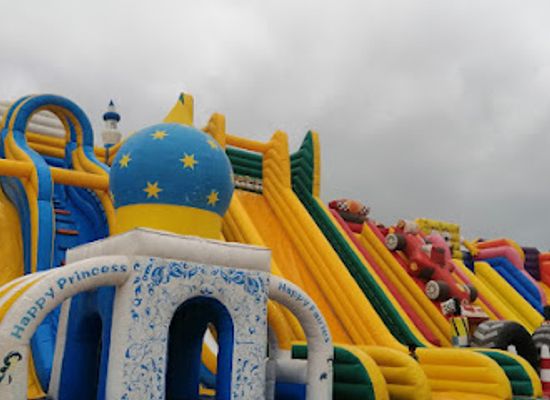 oman/dhofar-governorate/attraction/nawai-dofar-amusment-park-arcade