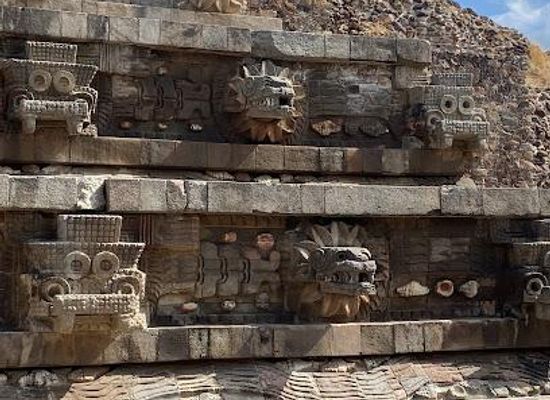 mexico/mexico-city/attraction/templo-de-quetzalcoatl
