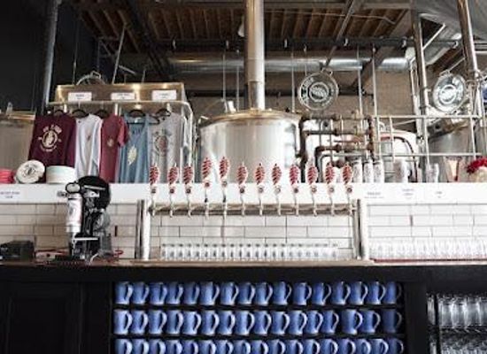 illinois/naperville/attraction/on-tour-brewing-company