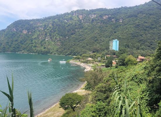 guatemala/pacific-lowlands/attraction/reserva-de-uso-multiple-la-cuenca-del-lago-de-atitlan