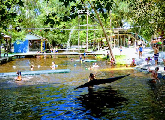 florida/suwannee-river/attraction/bob-s-river-place